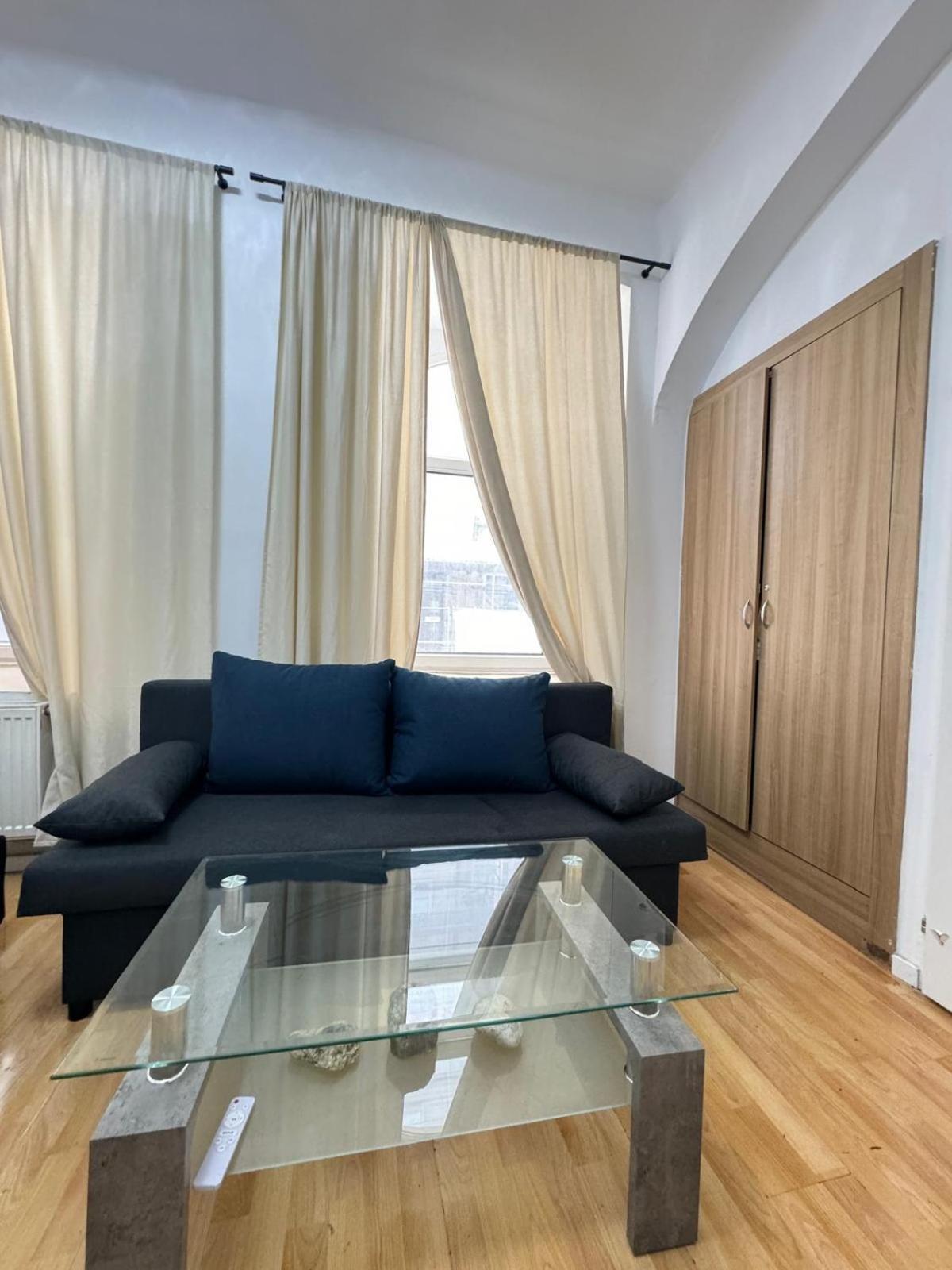 Comfy Rooms In A Shared Apt, 8Min To Rathausplatz Vienna Esterno foto