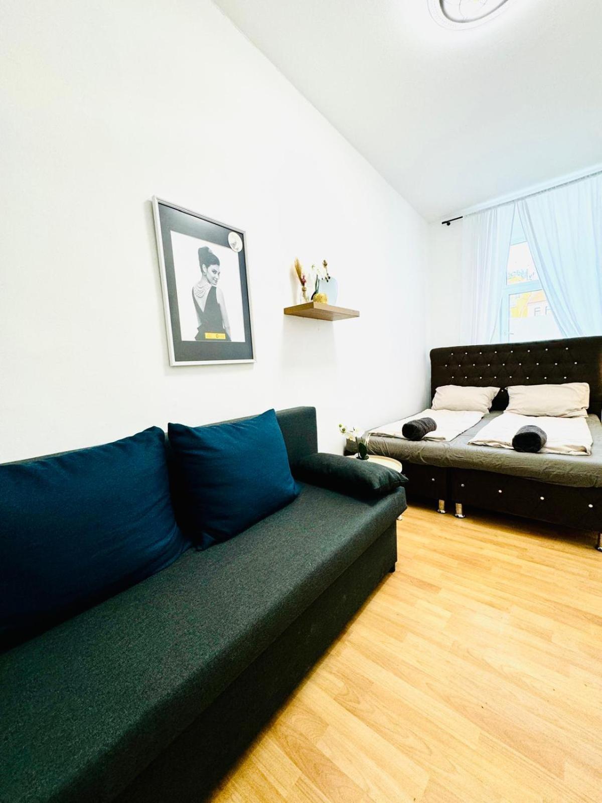 Comfy Rooms In A Shared Apt, 8Min To Rathausplatz Vienna Esterno foto