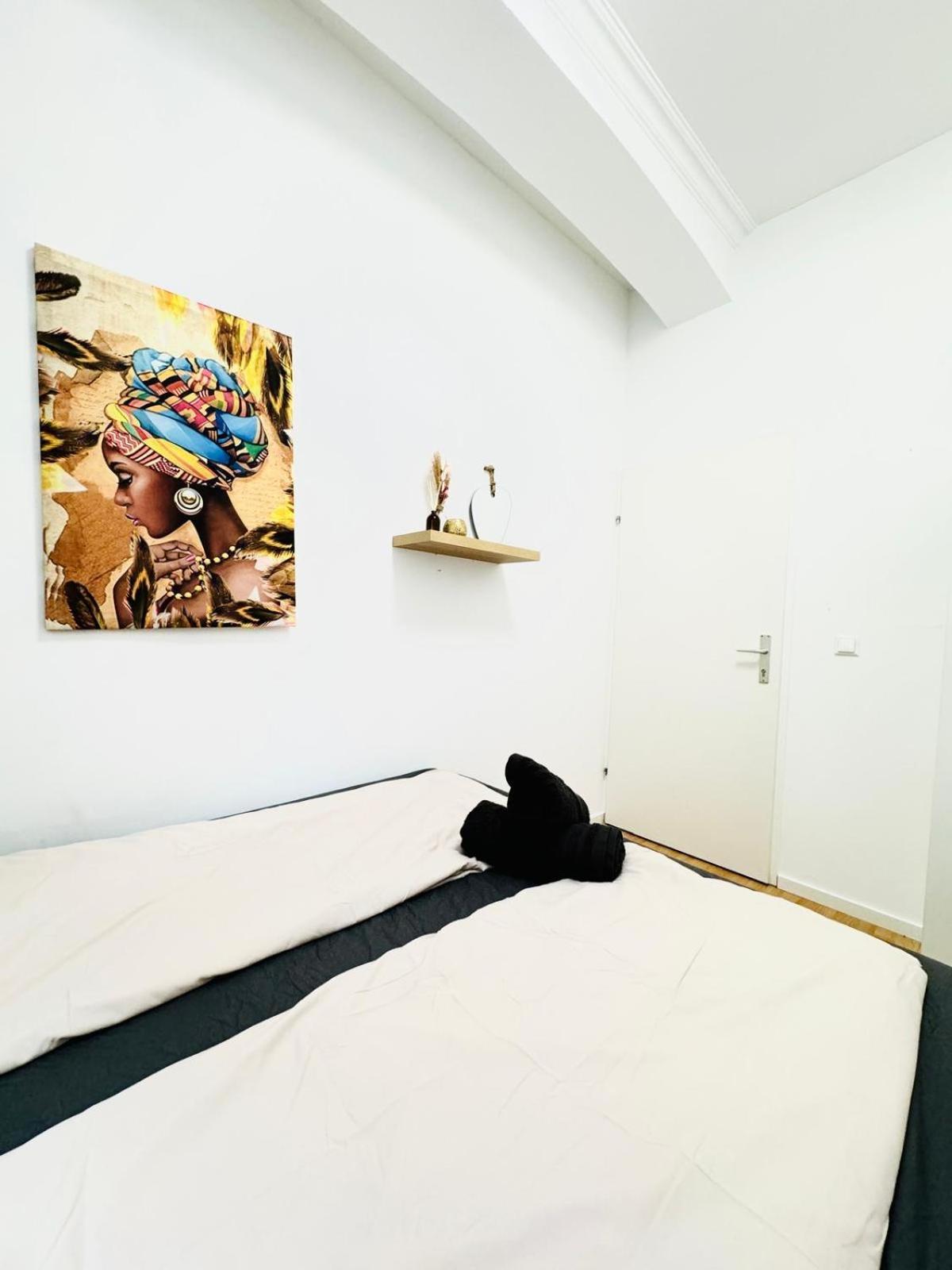 Comfy Rooms In A Shared Apt, 8Min To Rathausplatz Vienna Esterno foto