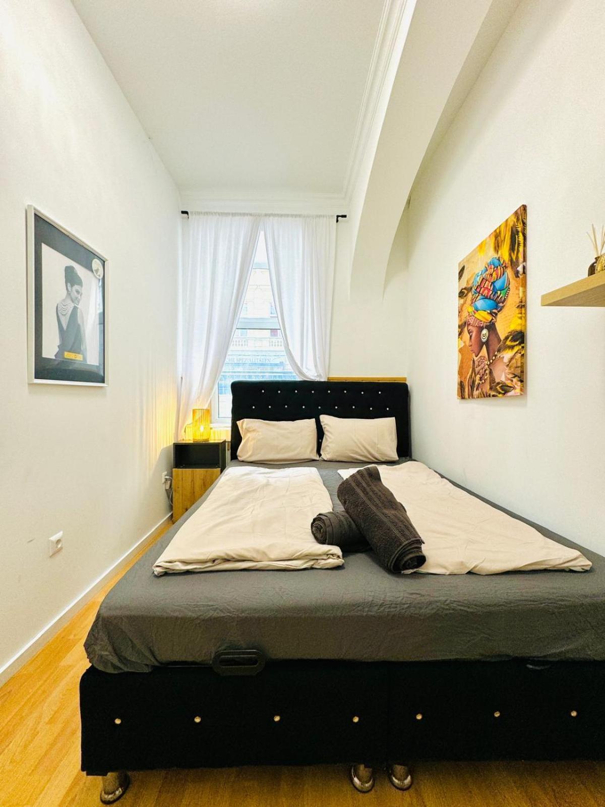 Comfy Rooms In A Shared Apt, 8Min To Rathausplatz Vienna Esterno foto