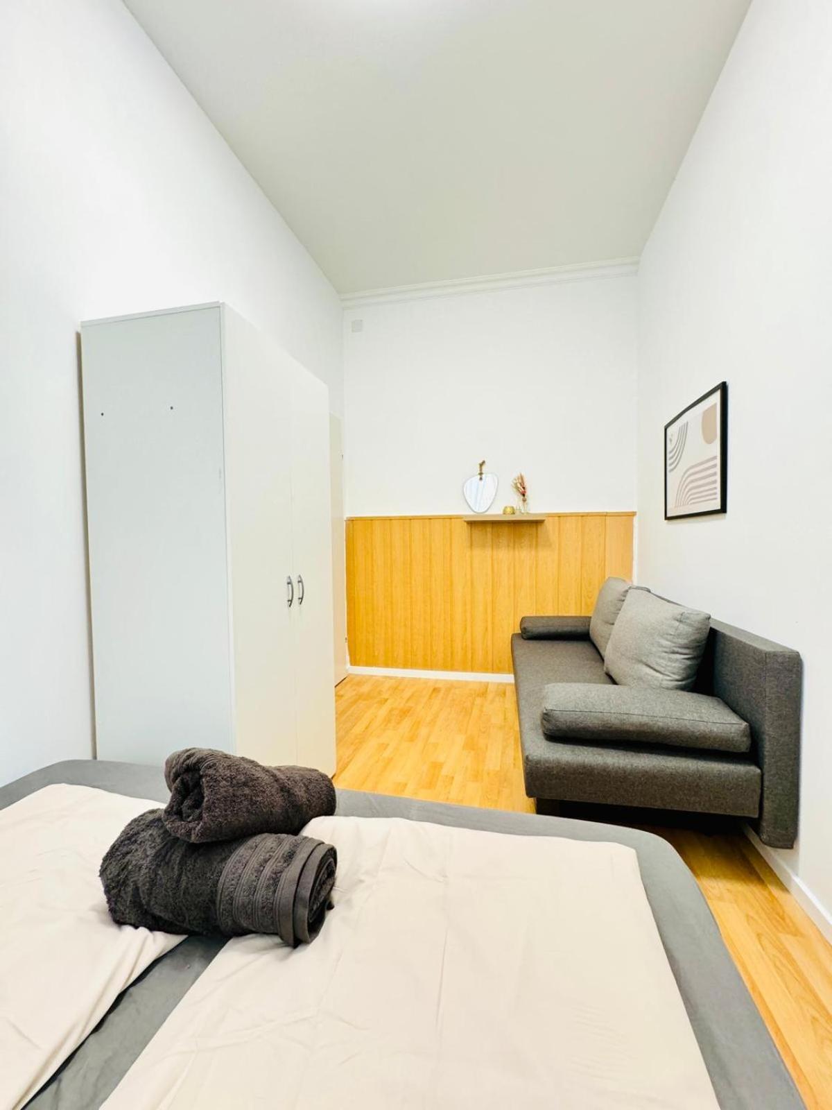 Comfy Rooms In A Shared Apt, 8Min To Rathausplatz Vienna Esterno foto