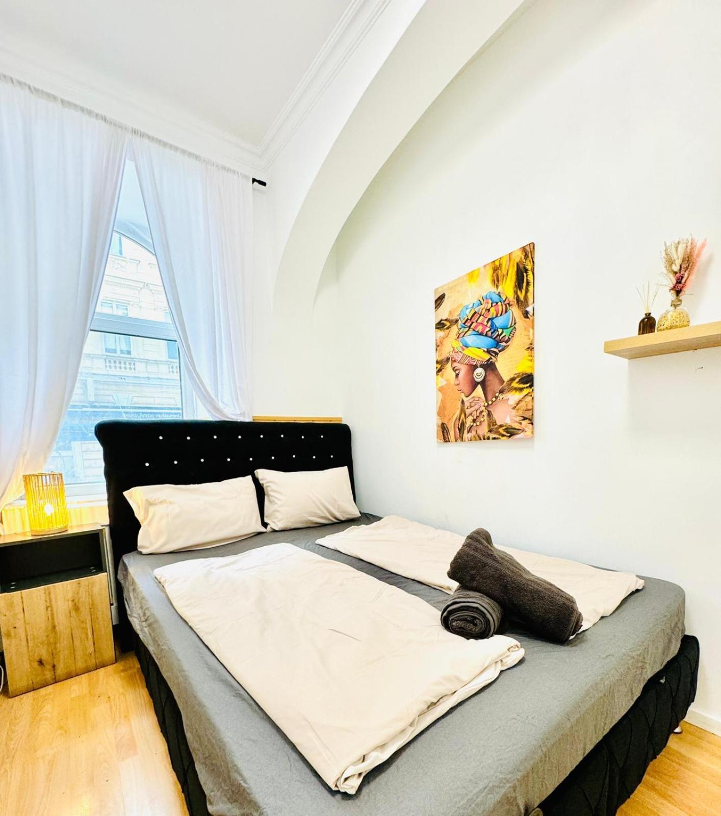 Comfy Rooms In A Shared Apt, 8Min To Rathausplatz Vienna Esterno foto